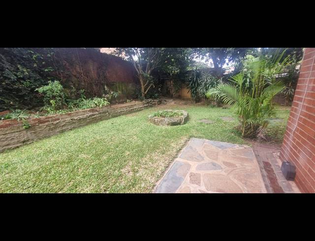 1 BEDROOM FLAT FOR SALE IN GLENWOOD